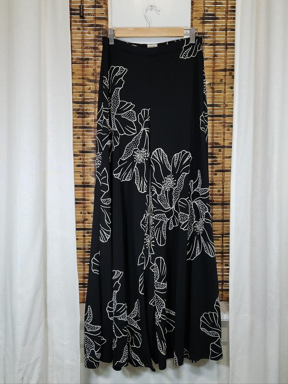 🖤 ✨ VTG Cachet Black & White Floral Wide-Leg Palazzo Pants ✨ 🖤✨Size Small